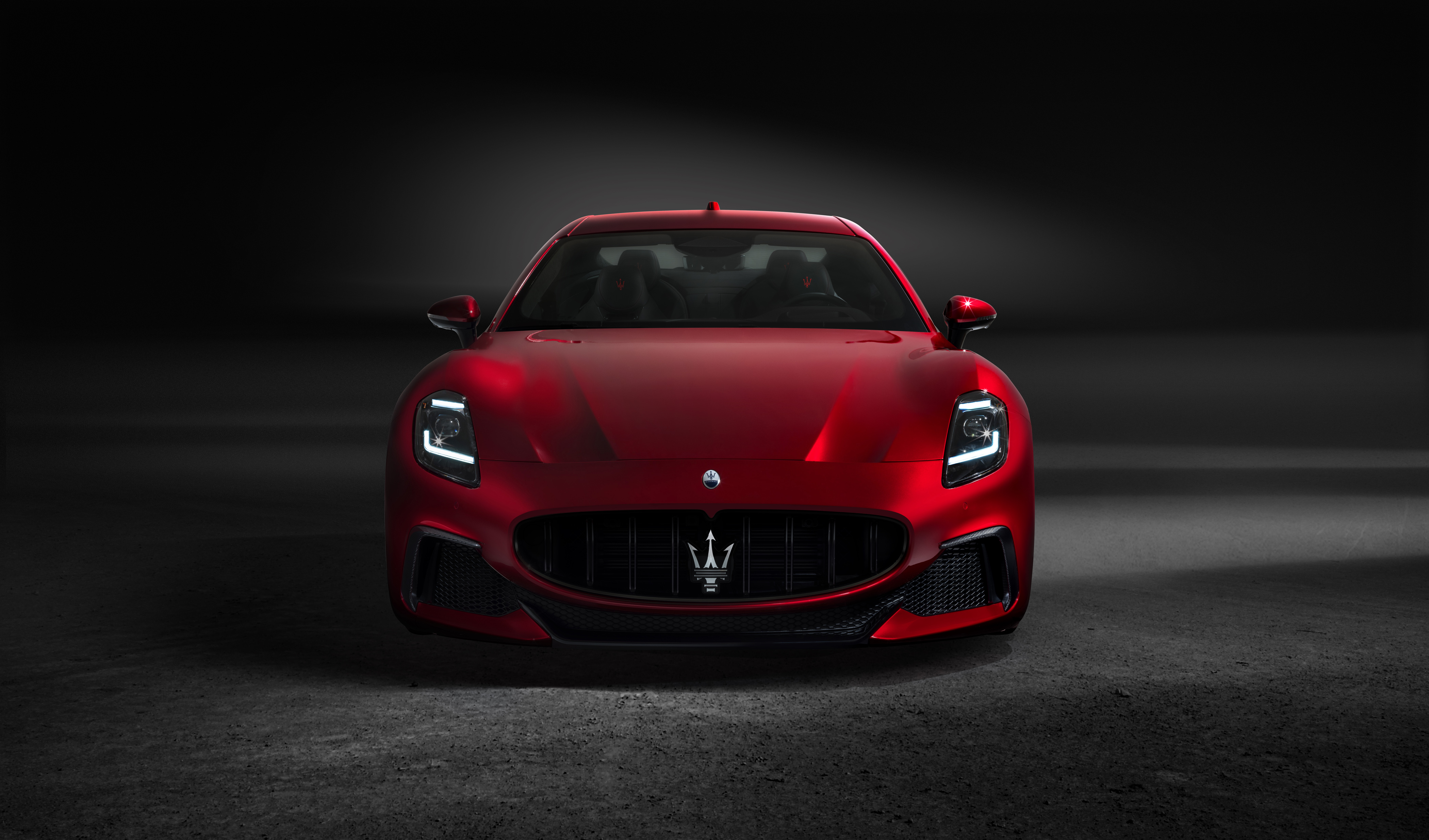 Maserati GranTurismo Car